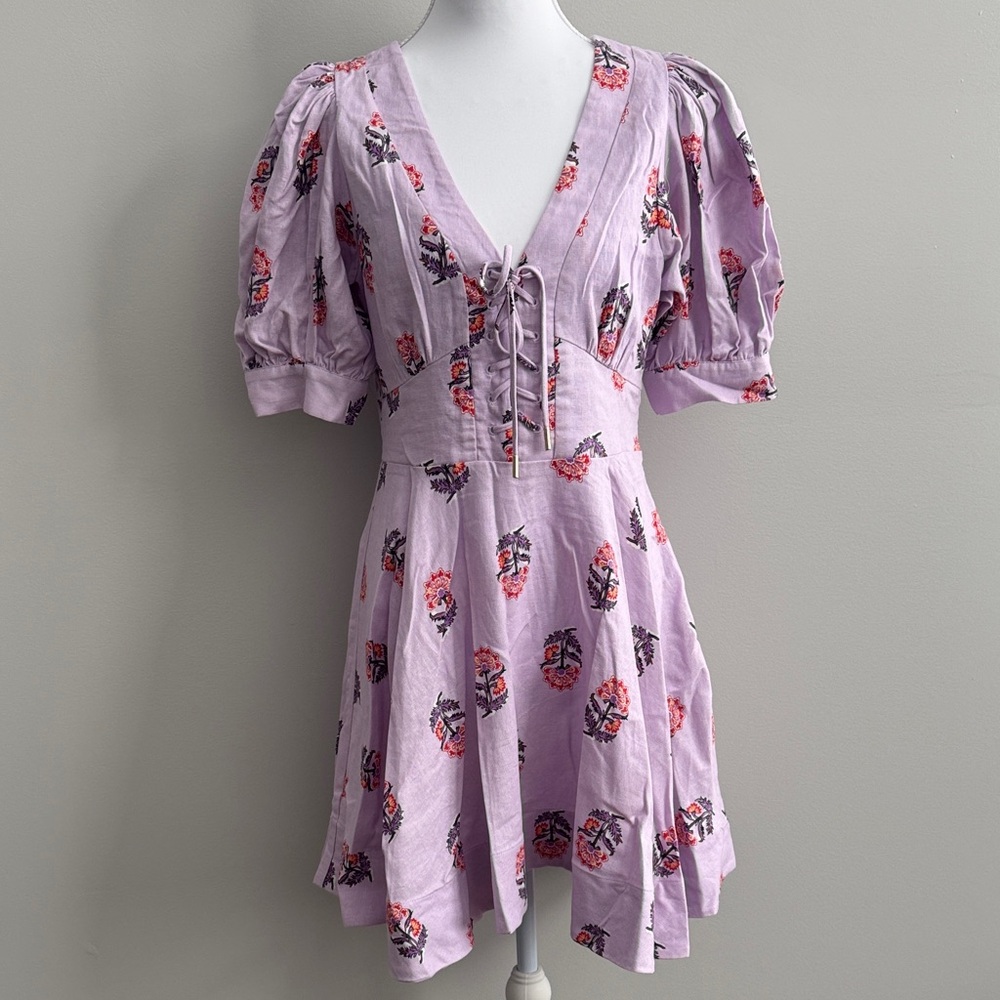 House of Harlow 1960 Lavender Floral Corset Style Lace Up Front Dress size 4